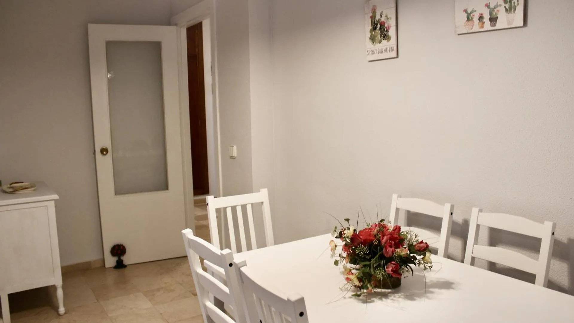 Wish Suite Plaza Nueva Seville Apartment