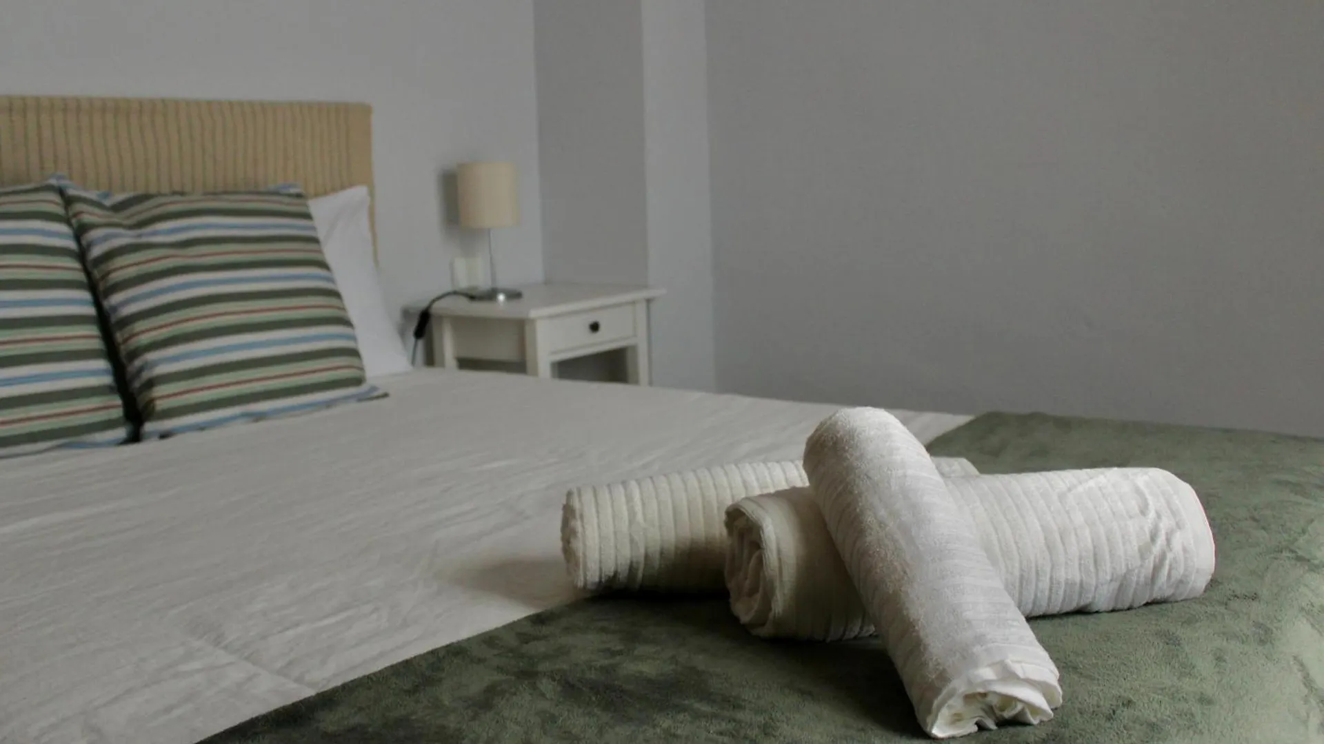 Wish Suite Plaza Nueva Seville 0*,